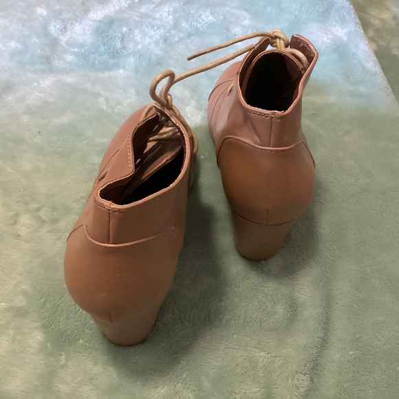 Women’s Dream Pairs Tomson Casual Fashion Lace Up Low Wedge Heel Booties Shoe - Picture 2 of 6